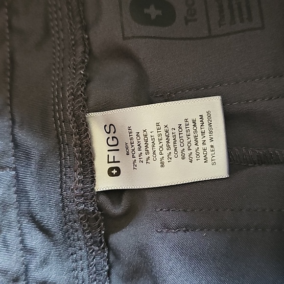 FIGS Technical Collection Scrub Pants Joggers Women’s Gray - Picture 7 of 12